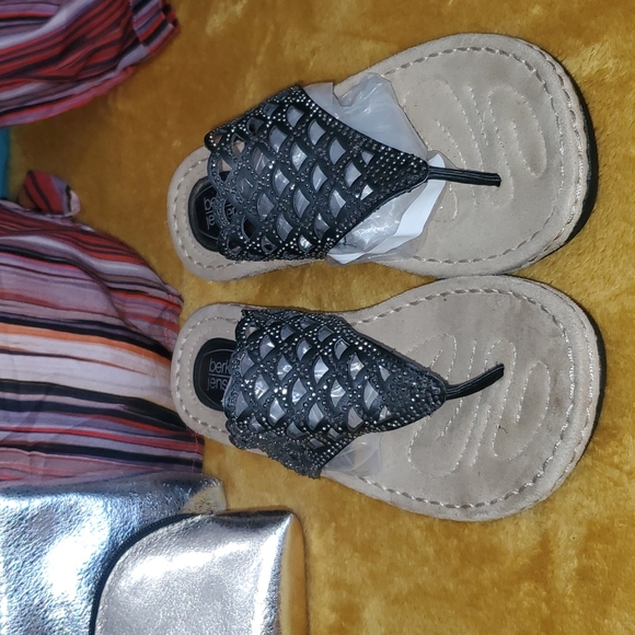 Berkley Jensen Sandal/ Slipper - Picture 1 of 7